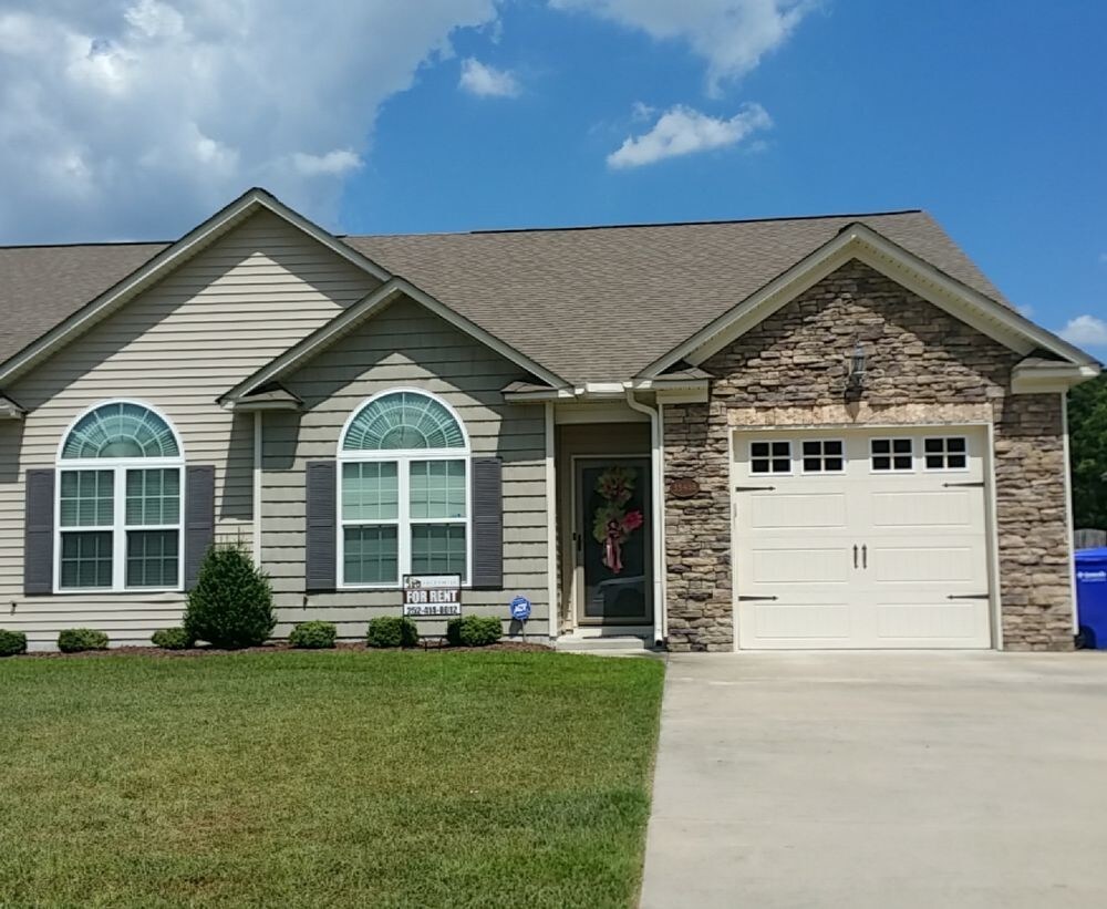 Primary Photo - 3BR/2BA Duplex Near Vidant Medical Center