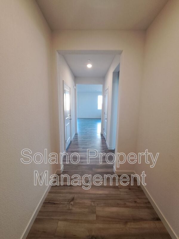 Foto del edificio - 2505 Pemberton Ct