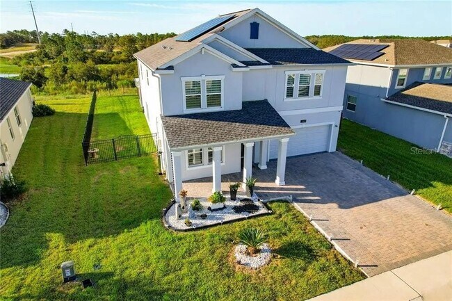 Building Photo - 2143 Camden Loop