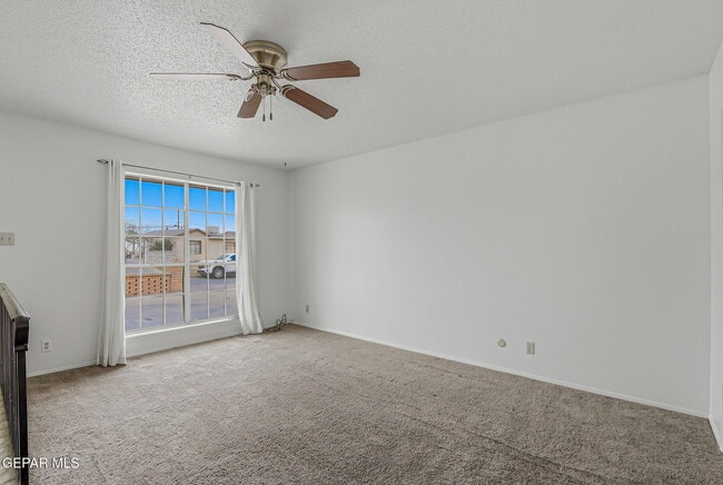 Building Photo - 3828 Taylor Ave