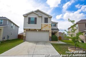 Foto principal - 5527 Castle Brook Dr