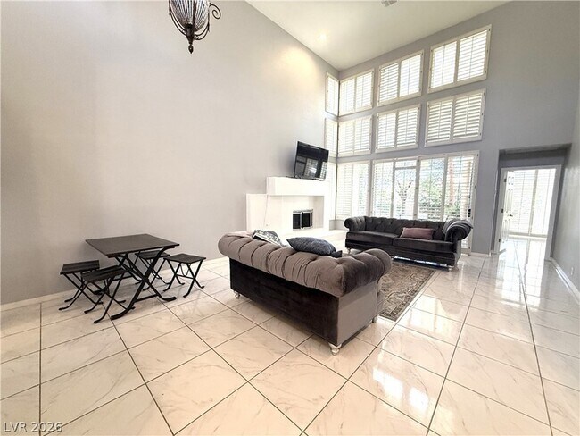 Foto del edificio - 8521 Heather Downs Dr