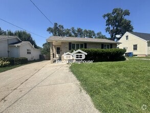 Building Photo - 5813 Clark St