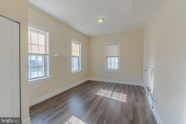 Foto del edificio - 3507 Fait Ave