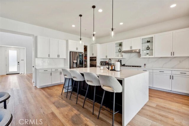 Foto del edificio - 17715 Hillside Way