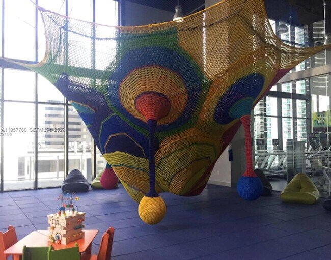 Foto del edificio - 1010 Brickell Ave