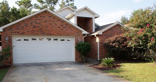 Foto del edificio - 2904 Hidden Bay Blvd