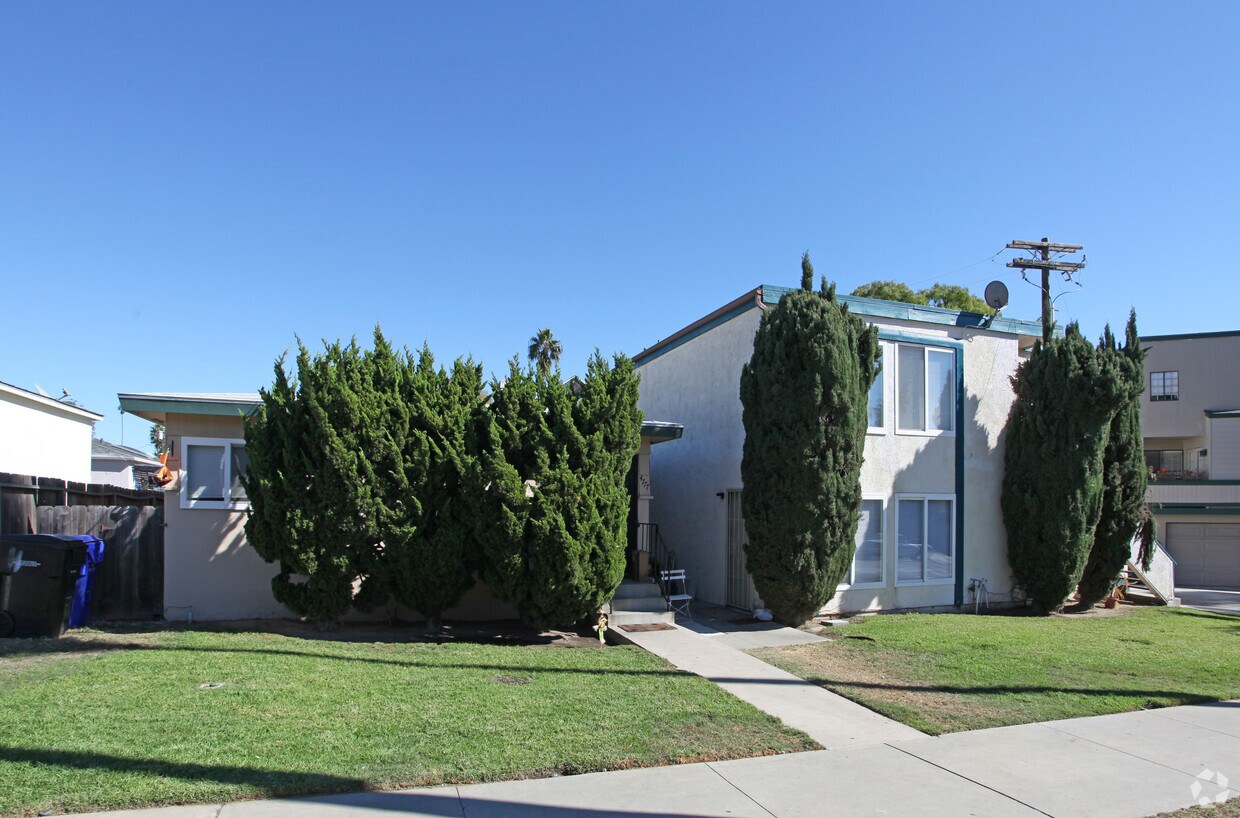 Building Photo - 4775-4777 Lamont St