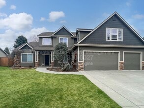 Building Photo - 345 E Kite Dr