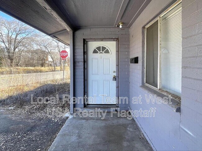 Building Photo - 117 E Ellery Ave