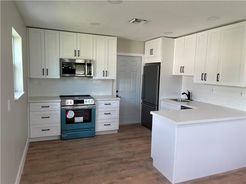 Foto del edificio - 1760 NW 25th Terrace