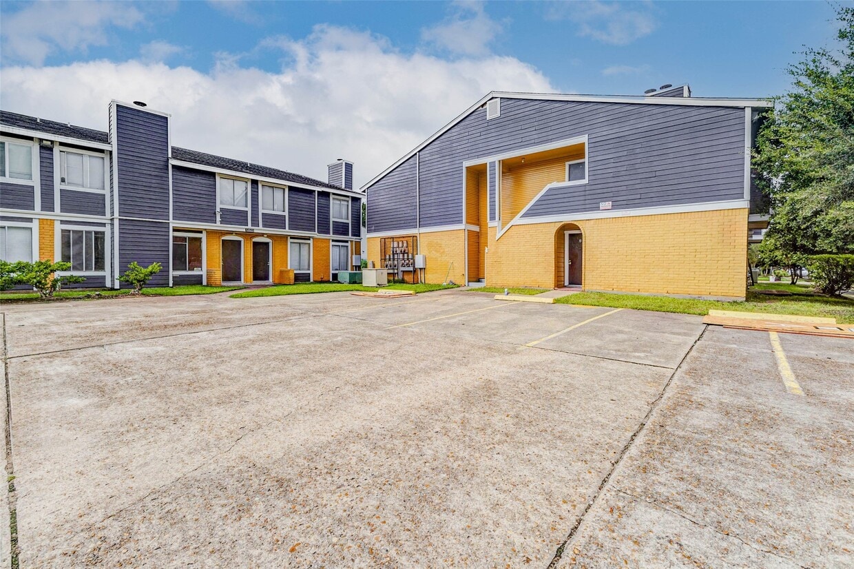 Foto principal - 12527 Ashford Meadow Dr