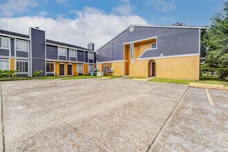 Building Photo - 12527 Ashford Meadow Dr