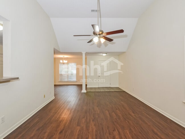 Building Photo - 1315 Chatman Cove