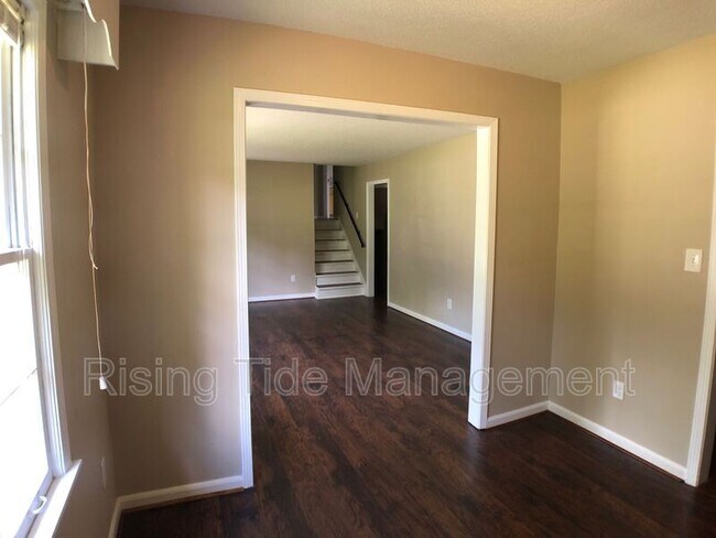 Foto del edificio - 1605 5th Pl NW