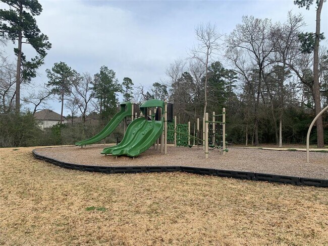 Building Photo - 117 Green Haven Dr