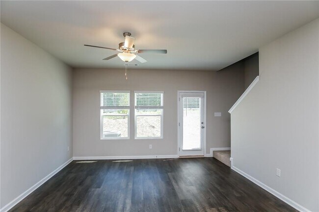 Foto del edificio - 124 Crestview Wy