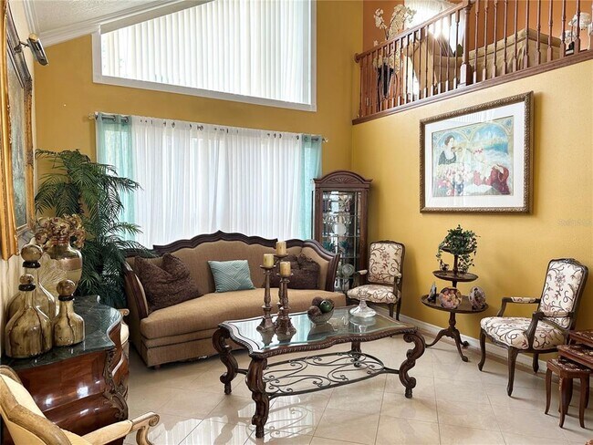 Foto del edificio - 458 Lytton Cir