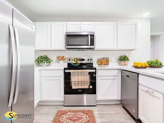 Building Photo - 3821 SW 43rd Ct