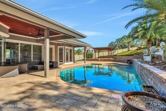 Building Photo - 12707 Tennis Ct