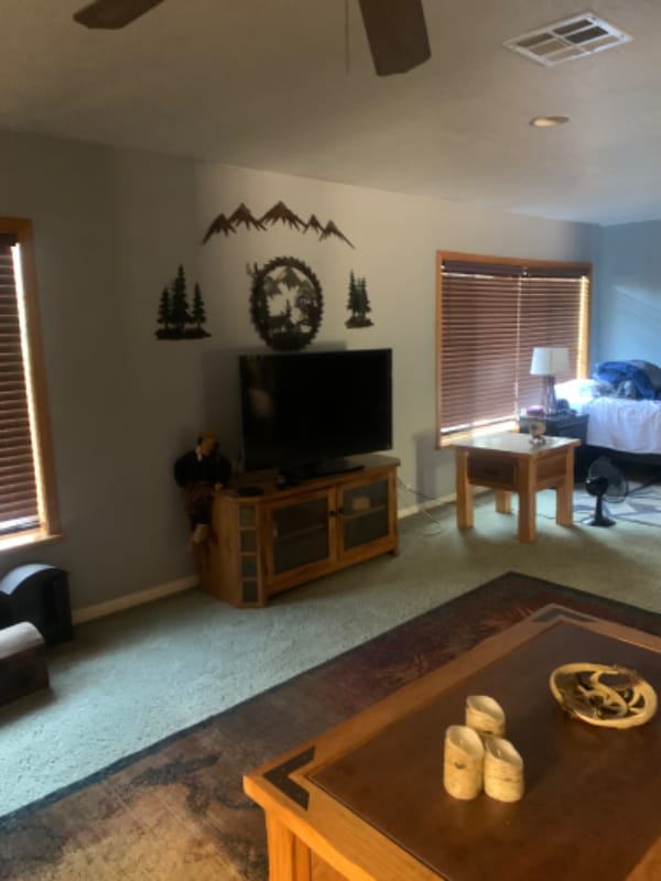 1249 W Apache Ln, AZ 85929 House Rental in