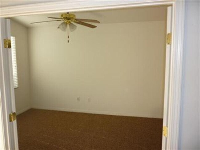 Foto del edificio - 3 Bedroom PLUS office