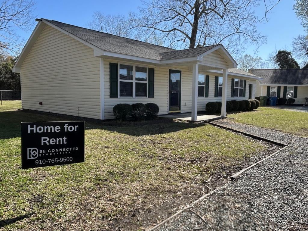 Photo - 200 Henry St