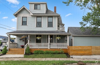 Building Photo - 1665 N College Ave