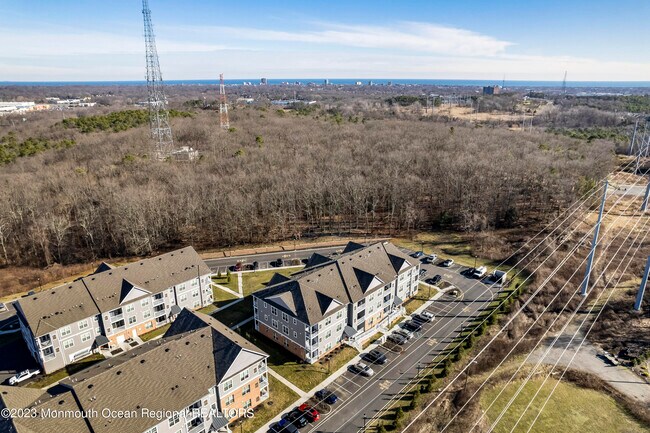 Building Photo - 740 Wayside Rd