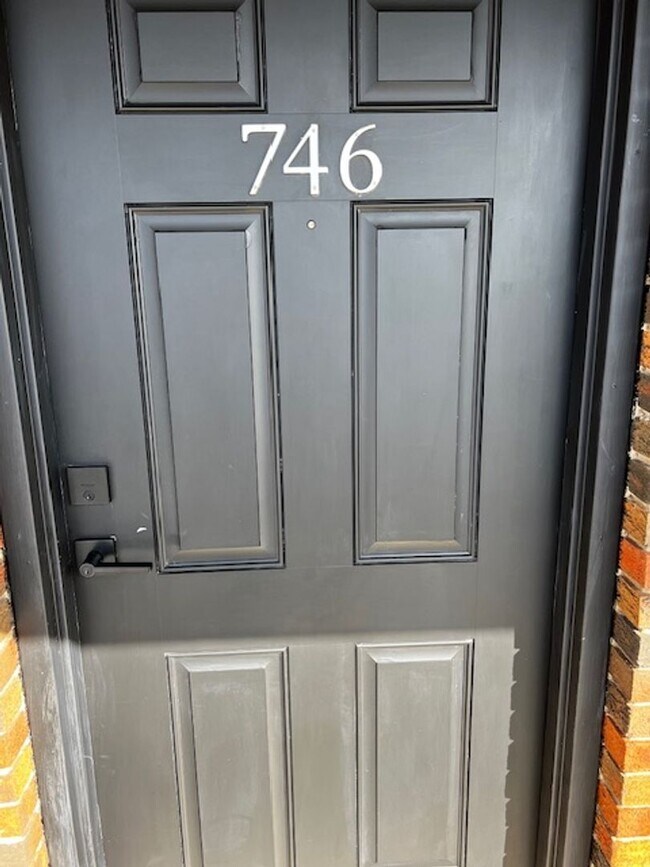Building Photo - Maryville 37803 - 1 bedroom, 1 bath Apartm...
