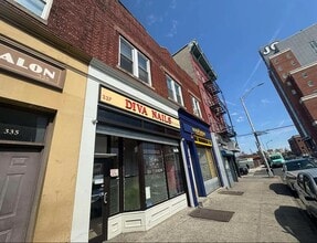 Building Photo - 337 MARTIN LUTHER KING JR Dr