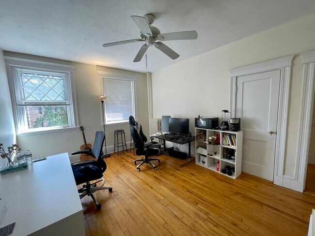 Foto del edificio - 164 Strathmore Rd