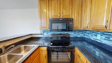 Interior Photo - Arbors at Lee Vista