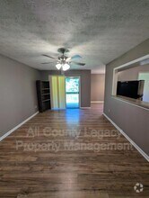 Building Photo - 172 Scandia Cir