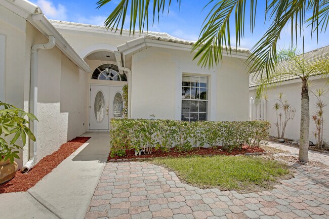 Building Photo - 2706 Fairway Cove Ct