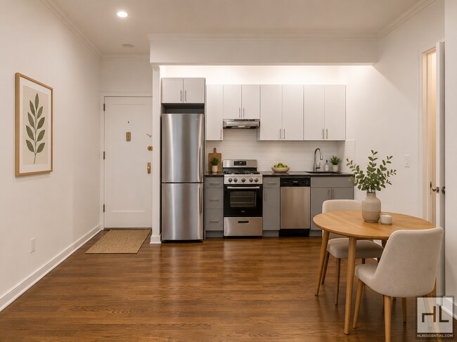Foto del edificio - EASTERN PARKWAY / 1-Bed in a Classic Crown Heights Prewar Building