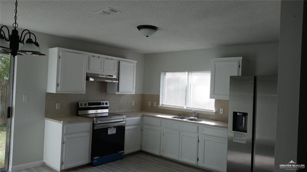 Foto del edificio - 3425 Ozark Ave