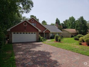 Building Photo - 818 St Joseph Cove