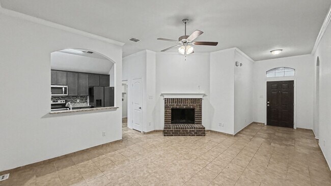 Building Photo - Spacious Single-Story Comfort with Covered Porch in Wilmer