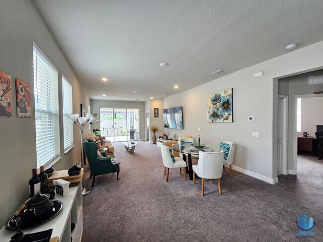 Foto del edificio - Beautiful 3 Bedrooms 2 Bathrooms Home for ...
