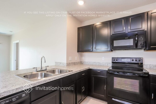 Foto del edificio - 10229 Geese Trail Cir