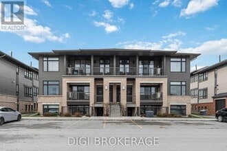 Building Photo - 40D Jaguar Private