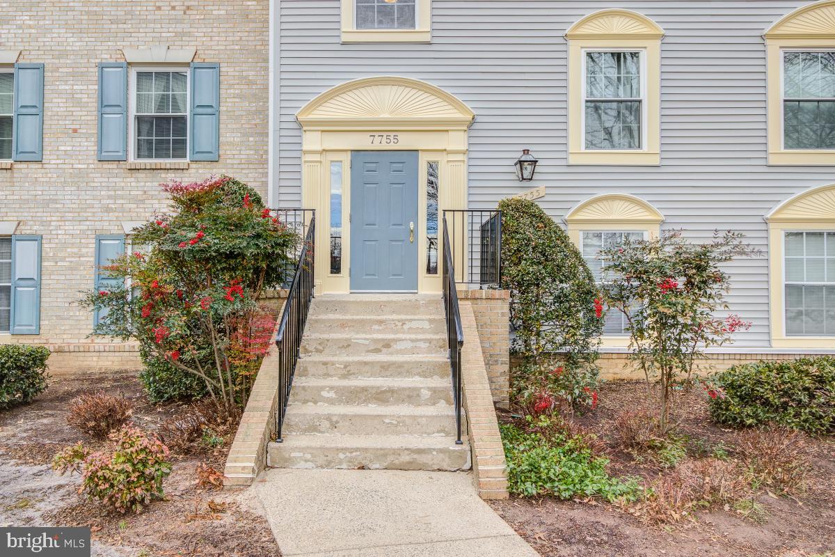 Primary Photo - 7755 Inversham Dr