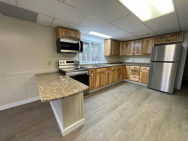 Foto del edificio - 66 Saltmarsh Pond Rd