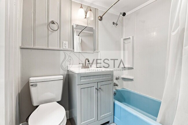 Foto del edificio - 4 Farrwood Ave