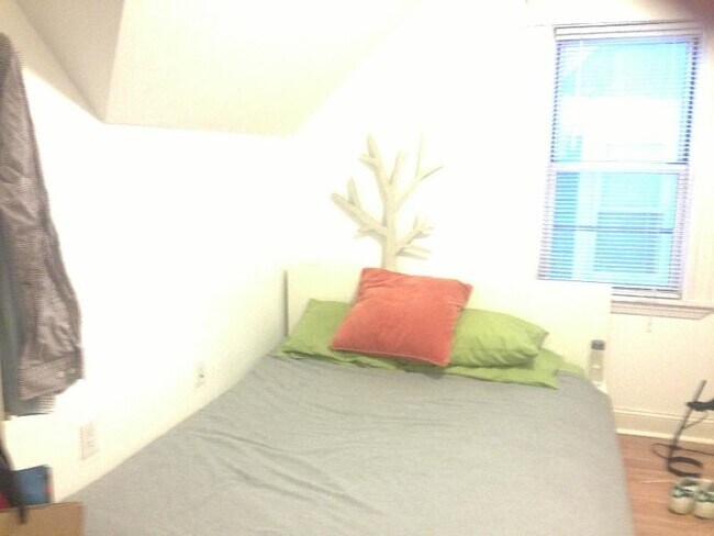 Foto del edificio - 39 Porter Rd