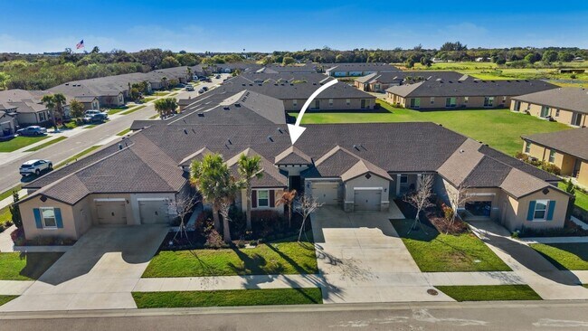 Foto del edificio - 1817 Party Pl