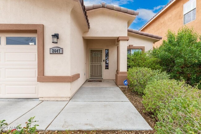 Building Photo - 2647 E Contention Mine Rd