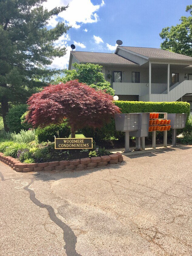 7677 Woodmere Dr, Athens, OH 45701 House for Rent in Athens, OH