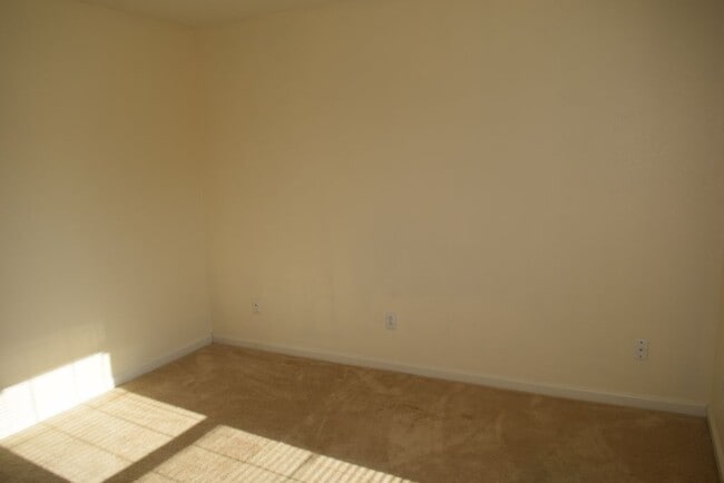 Foto del edificio - 5448 Waterville Way